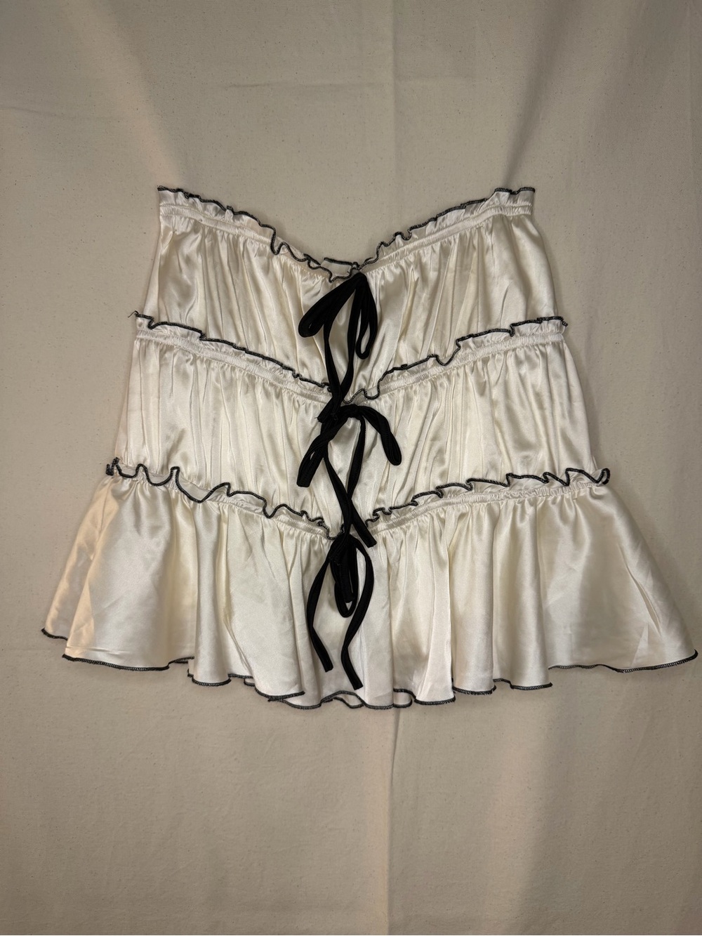 SHEIN White Satin Tiered Mini Skirt with Black Trim